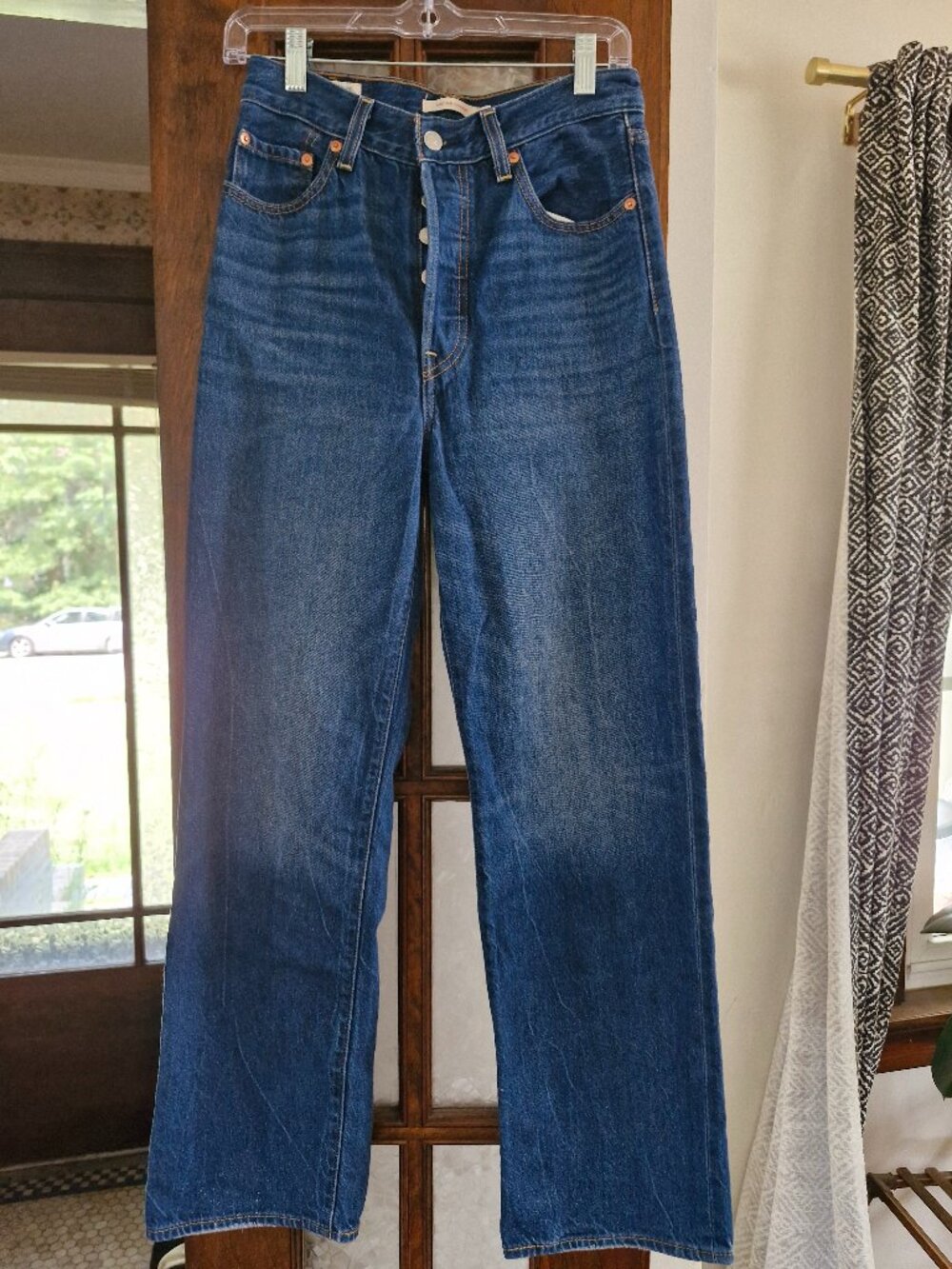 Levi's ribcage 26x29- reposh